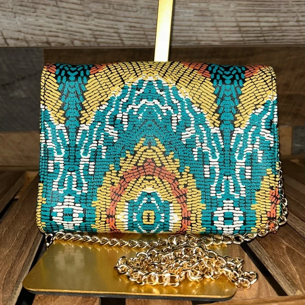 NWOT-STEVE MADDEN Multicolor Snakeskin print Chain Crossbody - Picture 6 of 9